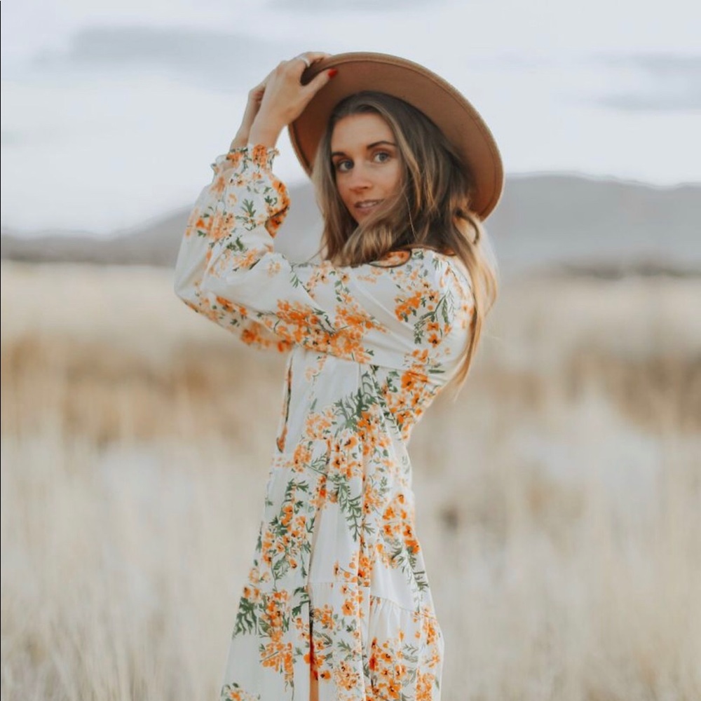 SOLD Brand new midi dress